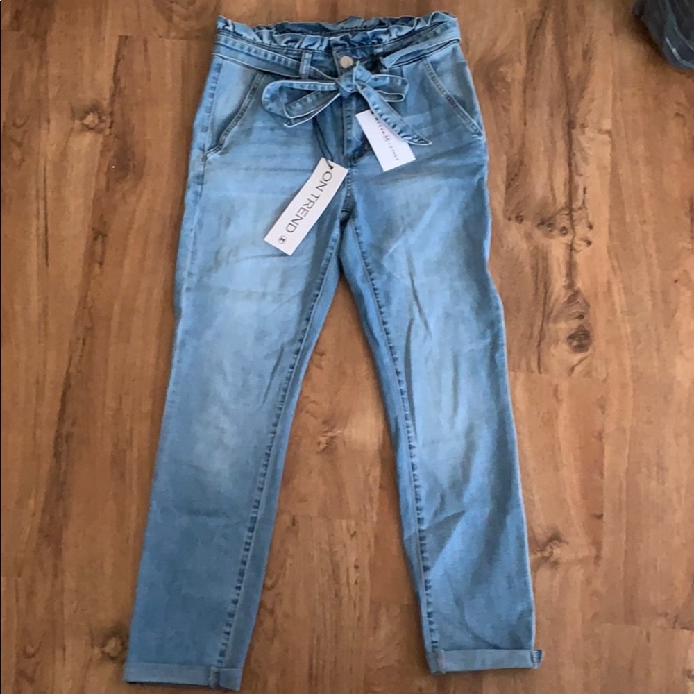 Really cute Ashley mason jeans